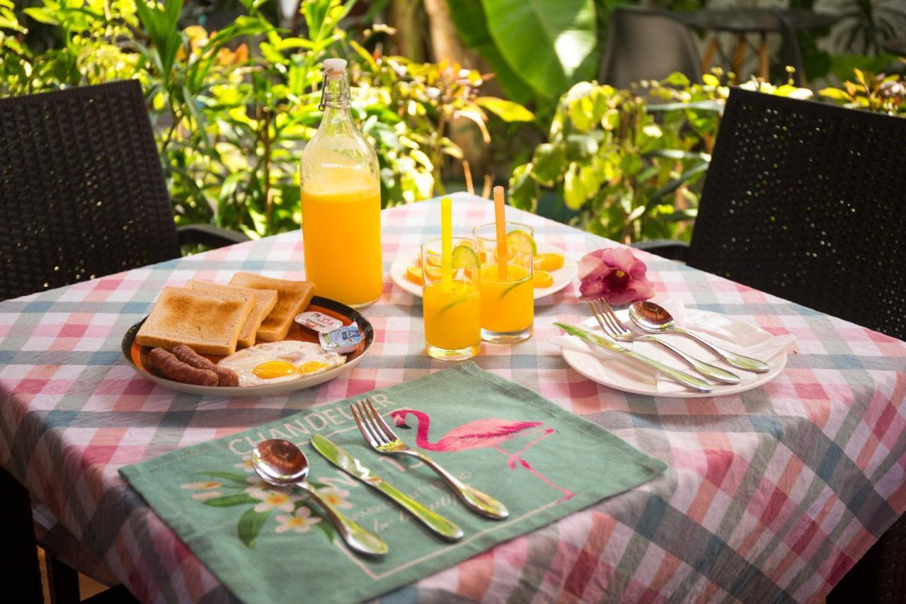 Silk Retreats Thulusdhoo Guest House Экстерьер фото