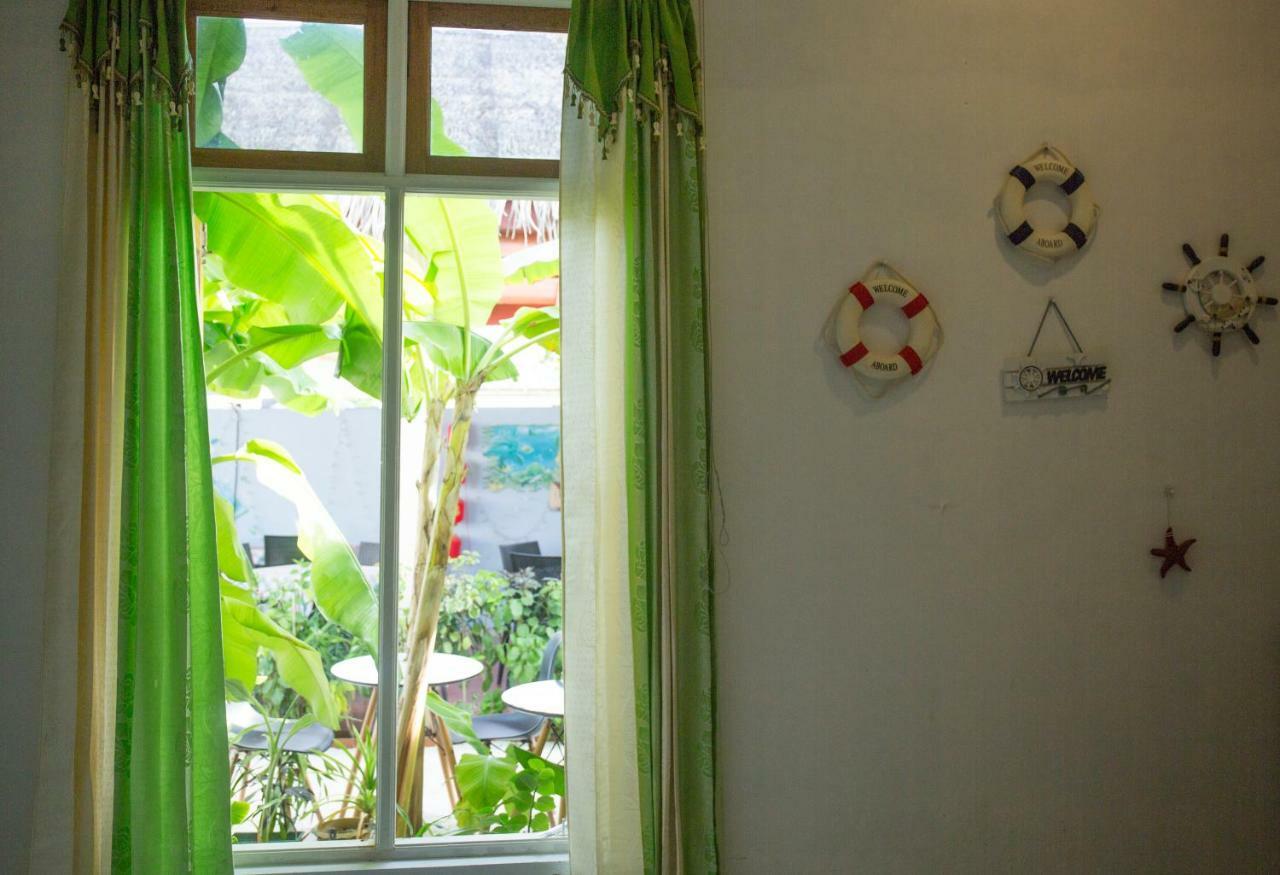 Silk Retreats Thulusdhoo Guest House Экстерьер фото